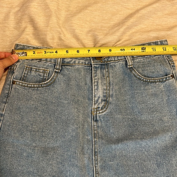 NWT asymmetrical  jean skirt - Picture 8 of 10